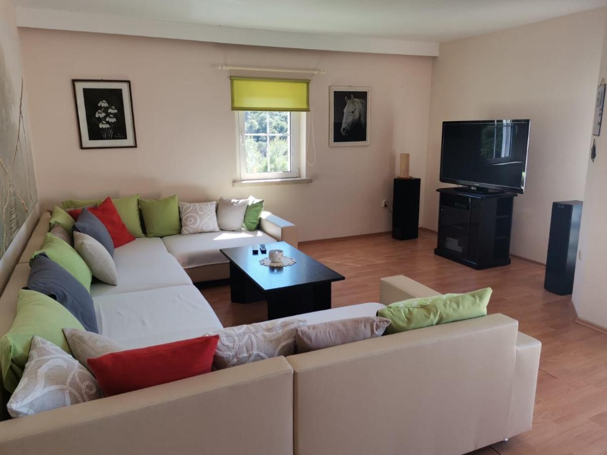 Apartment Tempera Povlja  Ngoại thất bức ảnh